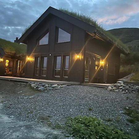Vangslia, Oppdal. Lekker Leilighet Med Ski Inn/Ski Ut Exterior photo