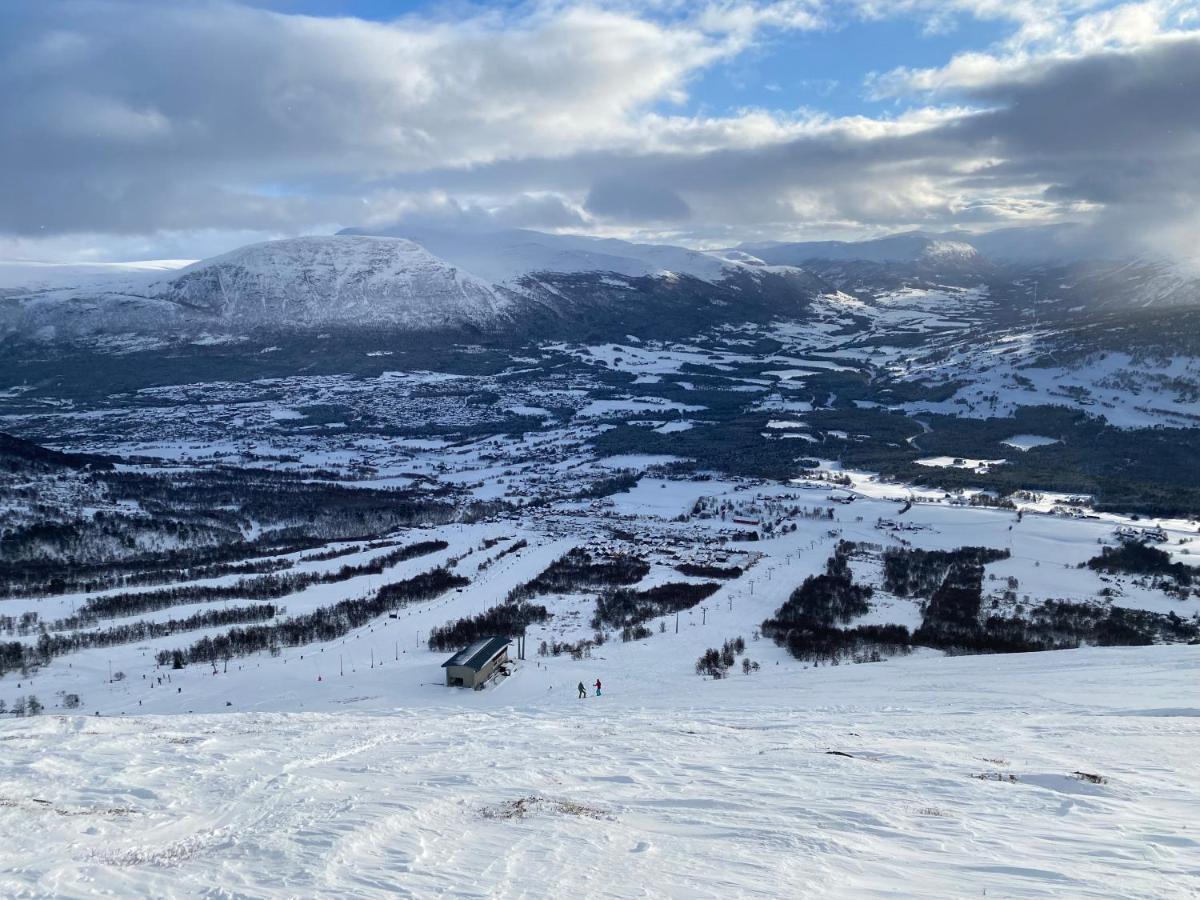 Vangslia, Oppdal. Lekker Leilighet Med Ski Inn/Ski Ut Exterior photo